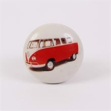 Knob with red bus